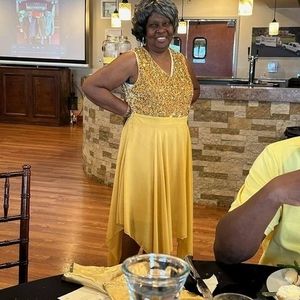 Meet your Posher, Linda